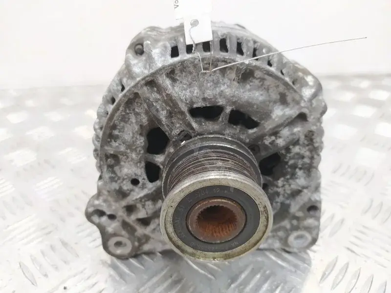Генератор 028903026G