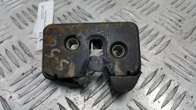 Замок крышки багажника 6X0827505A