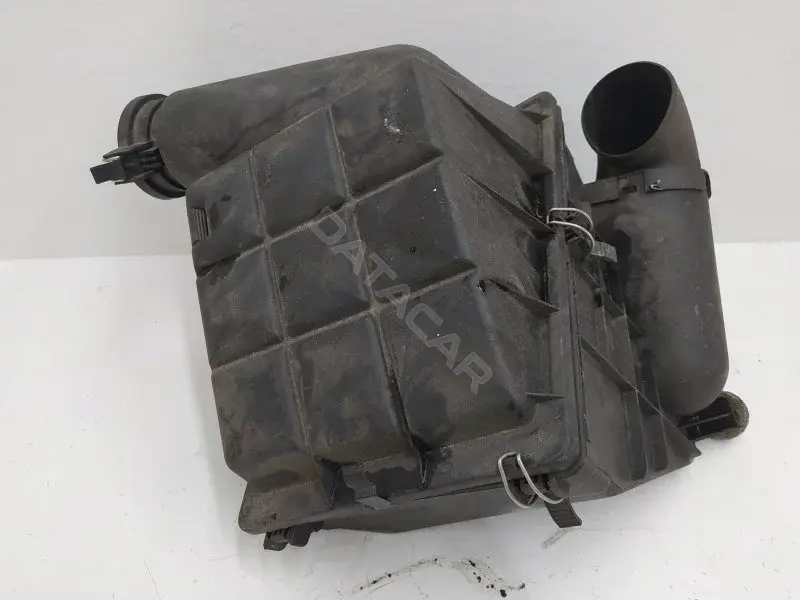 Корпус воздушного фильтра A1100900301
