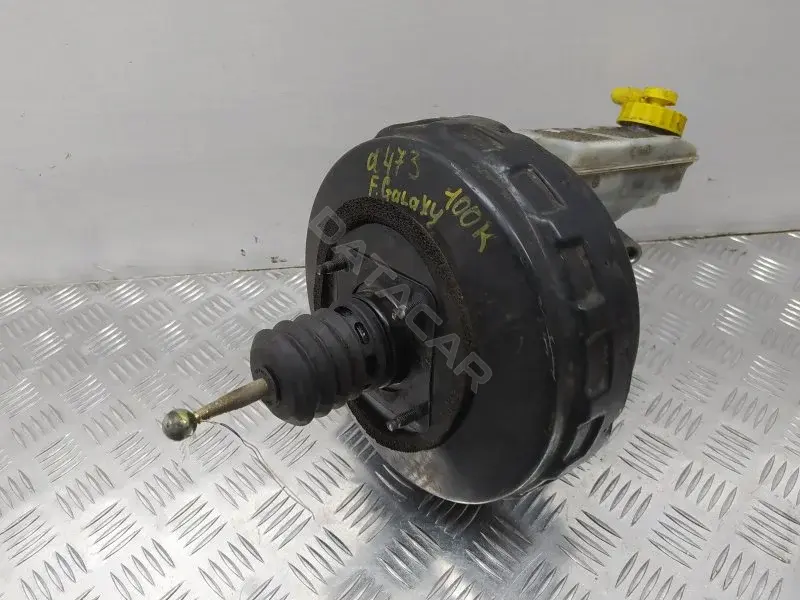 Вакуумный усилитель тормозов 7M3612100K
