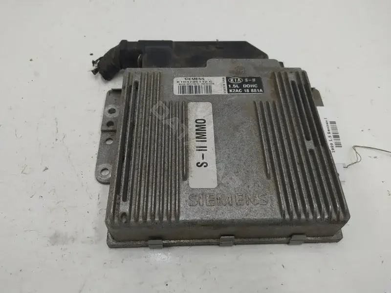 Блок управления двигателем K103735112C