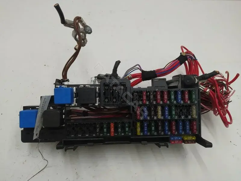 Блок предохранителей A1685453340
