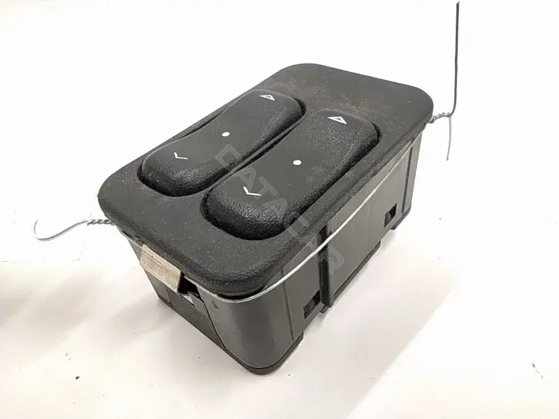 Блок управления стеклоподъемниками 90561088