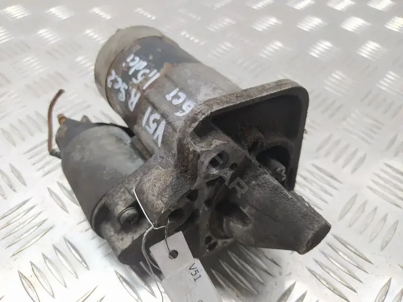 Стартер 8200584675A