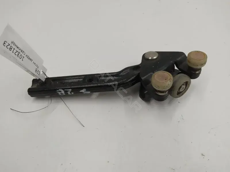 Ролик двери сдвижной 10321823