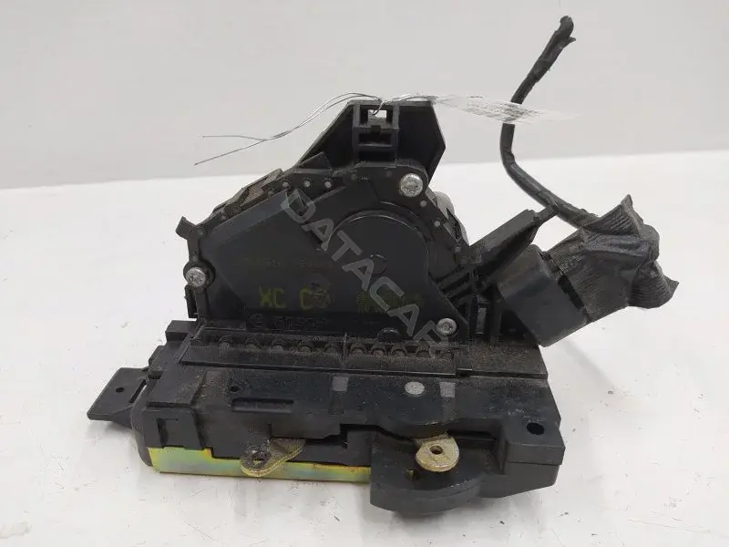 Замок двери 2S4AA21812CB