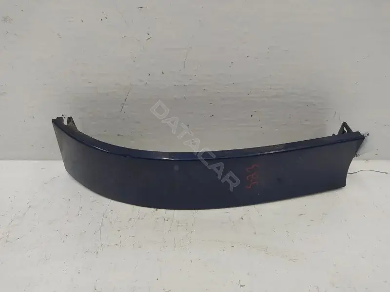 Ус под фонарь 8L0807871A