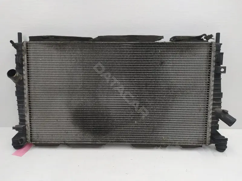 Радиатор охлаждения 3M5H8005TL