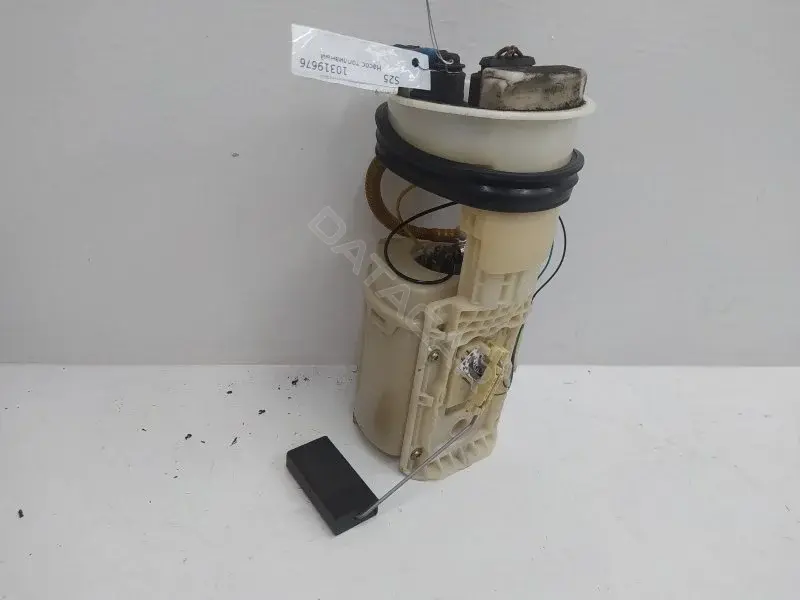 Топливный насос 6X0919051G