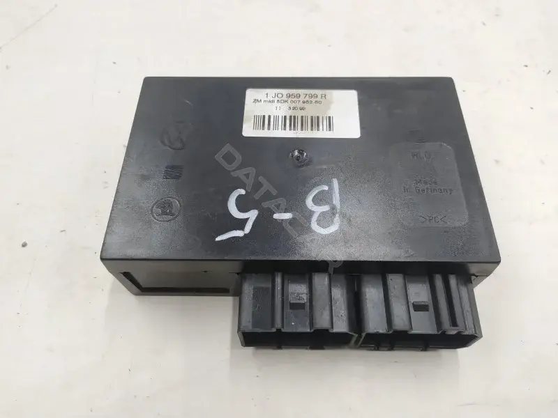 Блок комфорта 1J0959799R