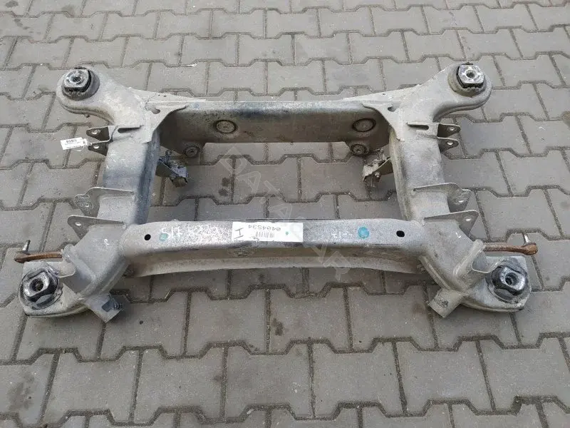 Балка подвески 2203506700