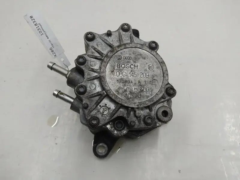 Вакуумный насос 03G145209