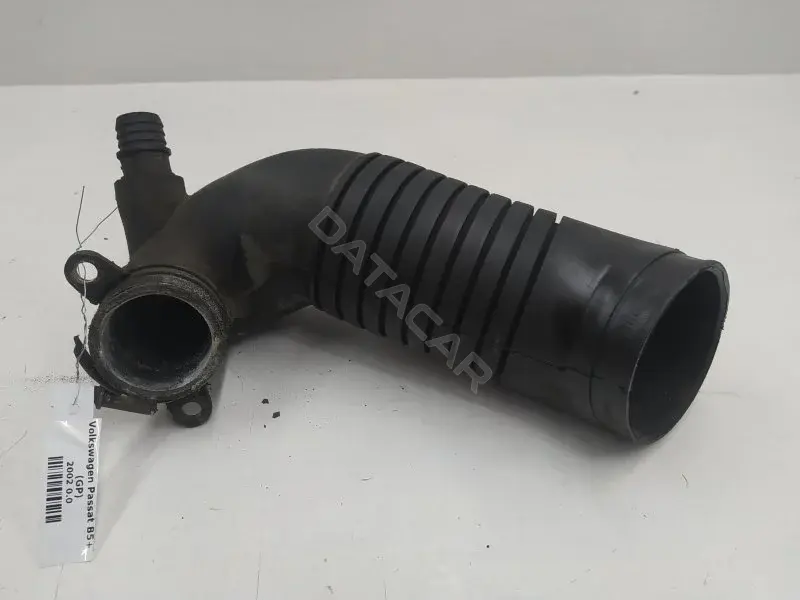 Патрубок интеркулера 8D0129615K