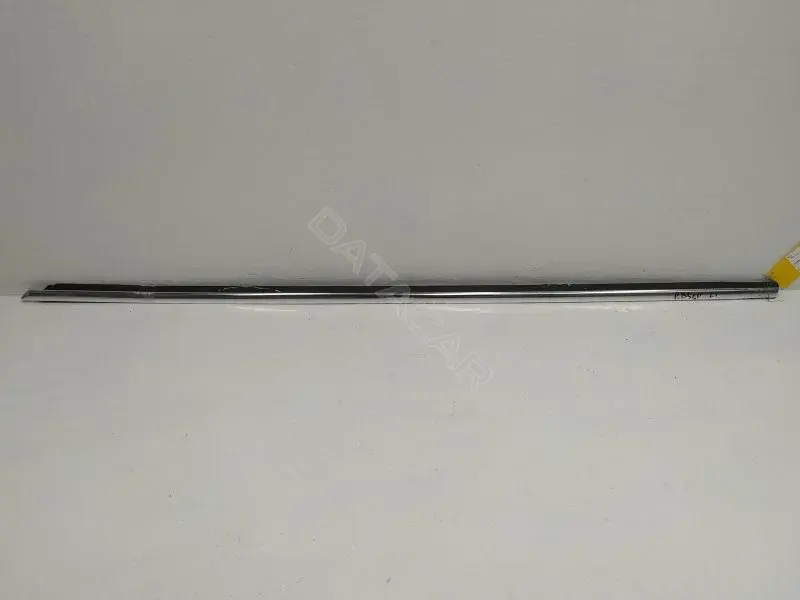 Молдинг двери 3B0837475