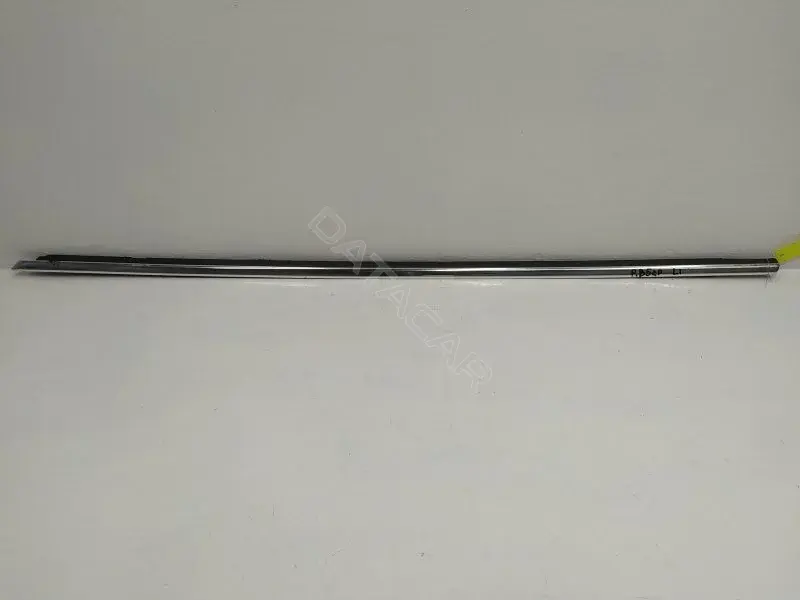 Молдинг двери 3B0837475