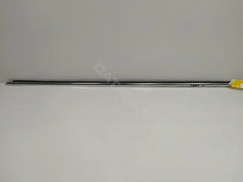 Молдинг двери 3B0837475