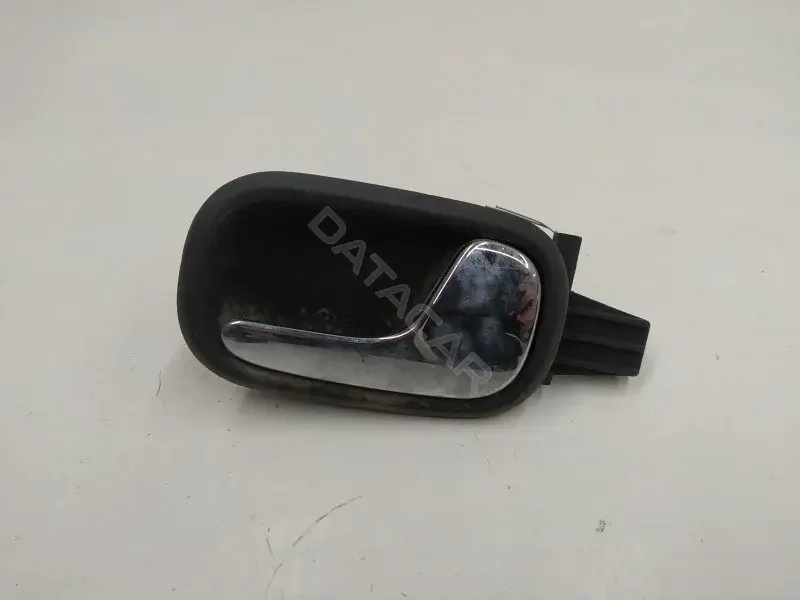 Ручка двери 8D0839020