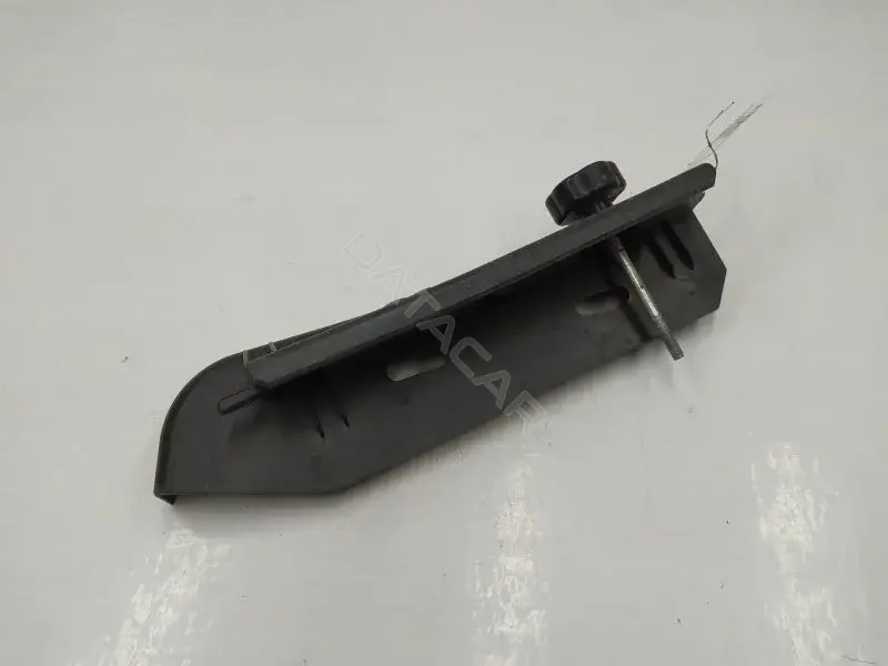 Пластик багажника 7D0012113