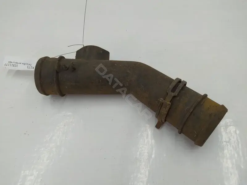 Патрубок интеркулера 7M0145957N