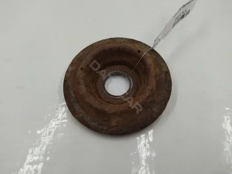 Опора амортизатора 357412341A