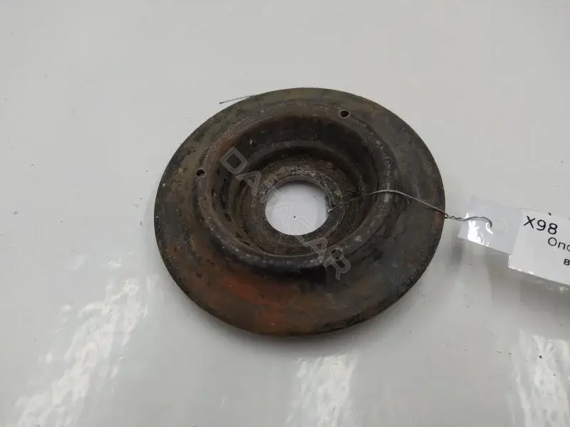 Опора амортизатора 357412341A
