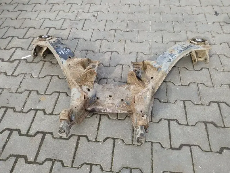 Балка подвески 10309591