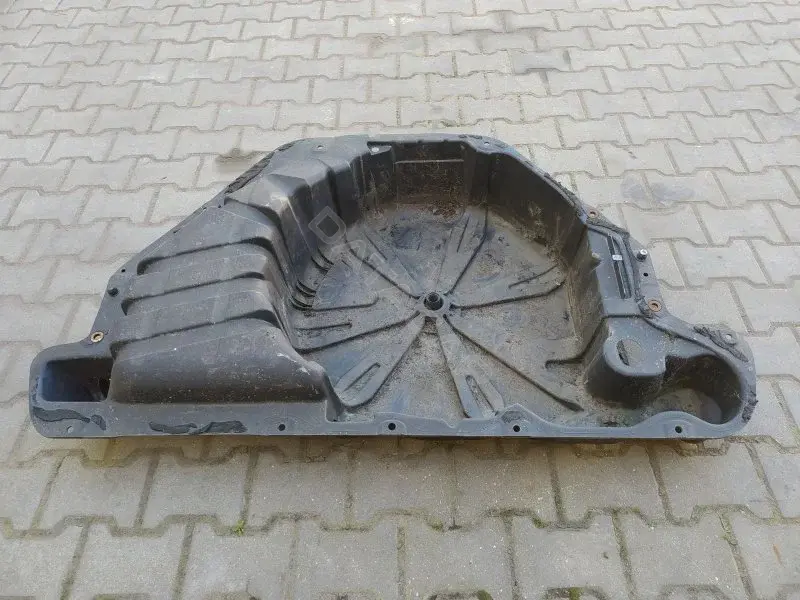 Ниша запасного колеса 8200317792