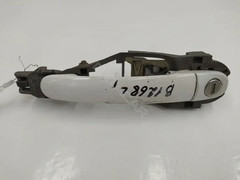 Ручка двери 3B0837885