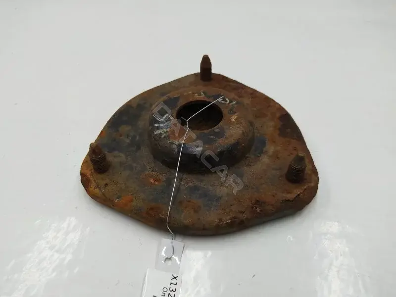Опора амортизатора 10308549