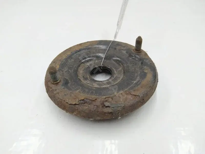 Опора амортизатора 8D0412111A