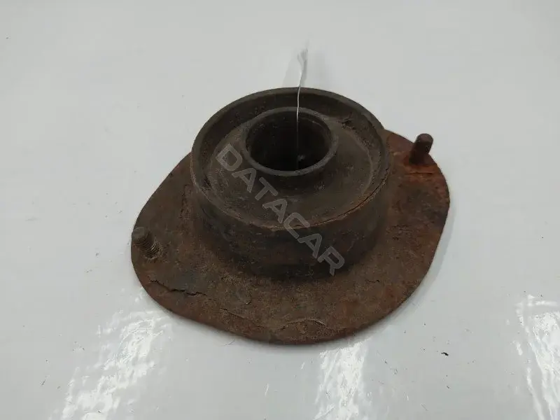 Опора амортизатора 90496636