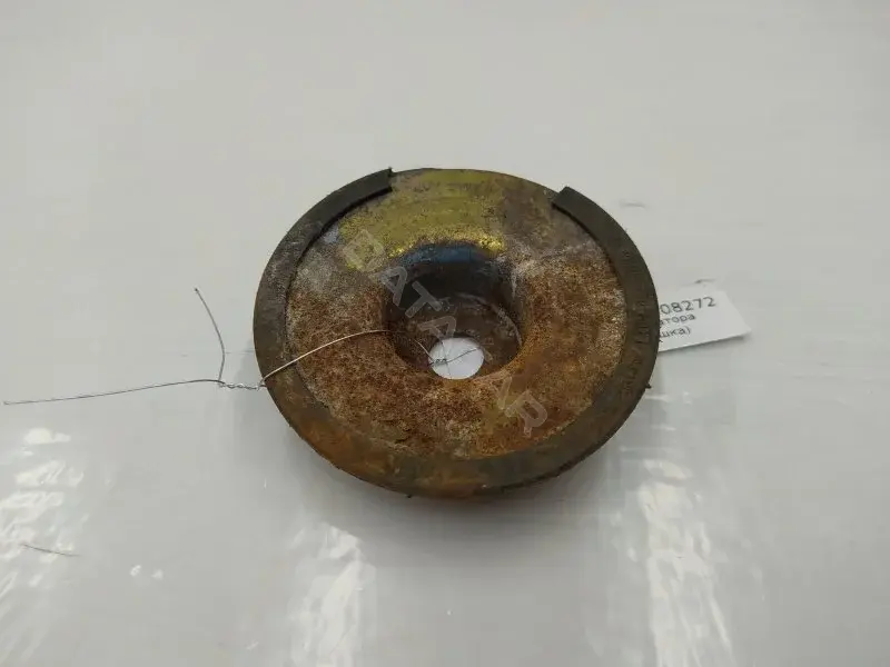 Опора амортизатора 357412319