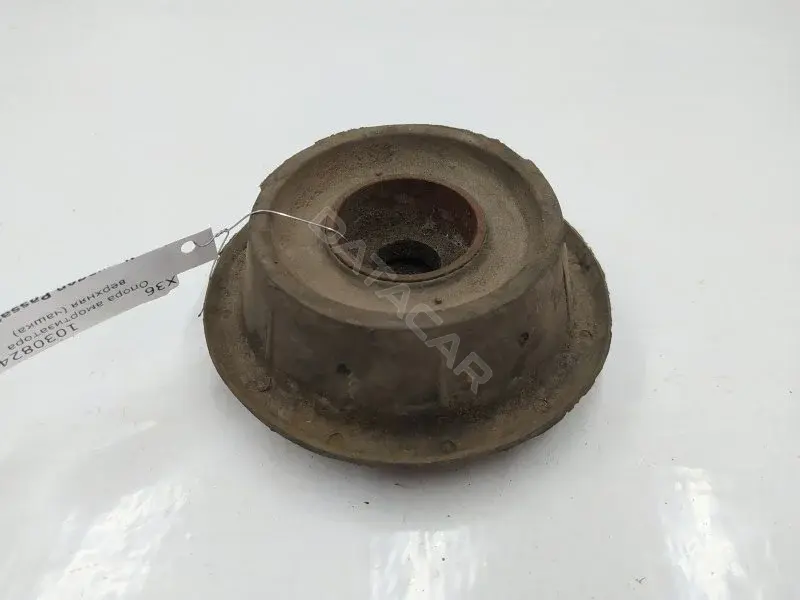 Опора амортизатора 357412331