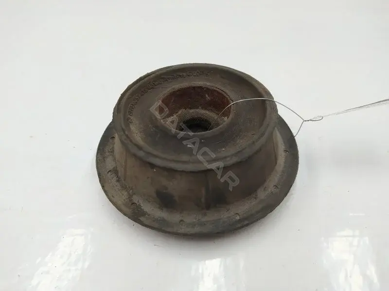 Опора амортизатора 357412331