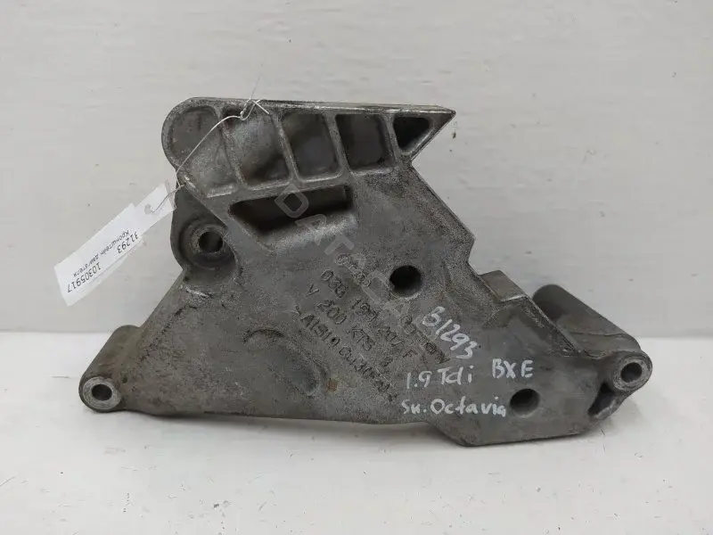 Кронштейн двигателя 03G199207F