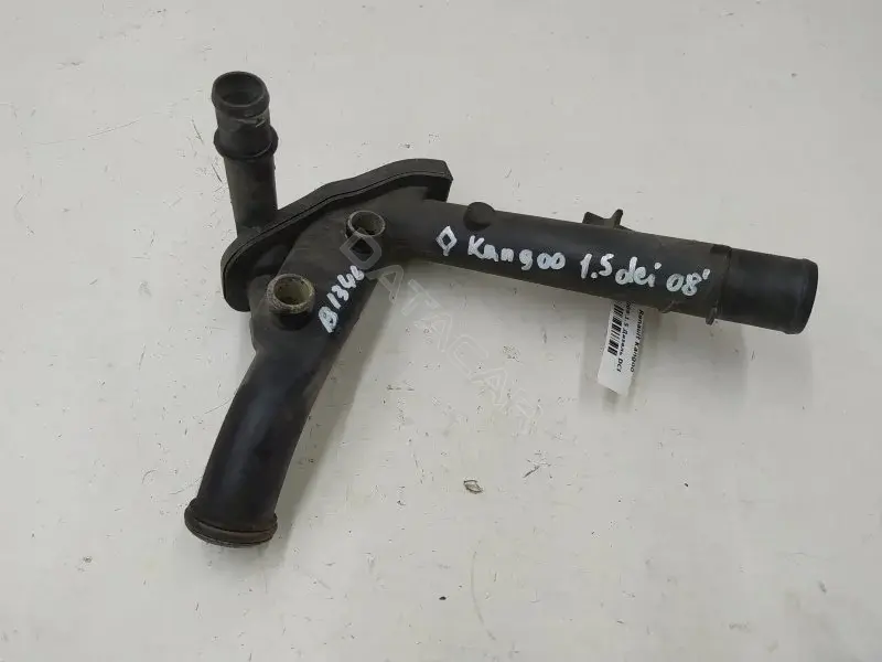 Патрубки системы охлаждения 8200552604
