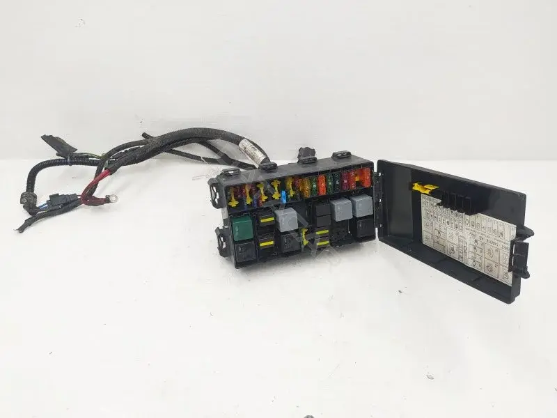 Блок предохранителей 2M5T14A067BB