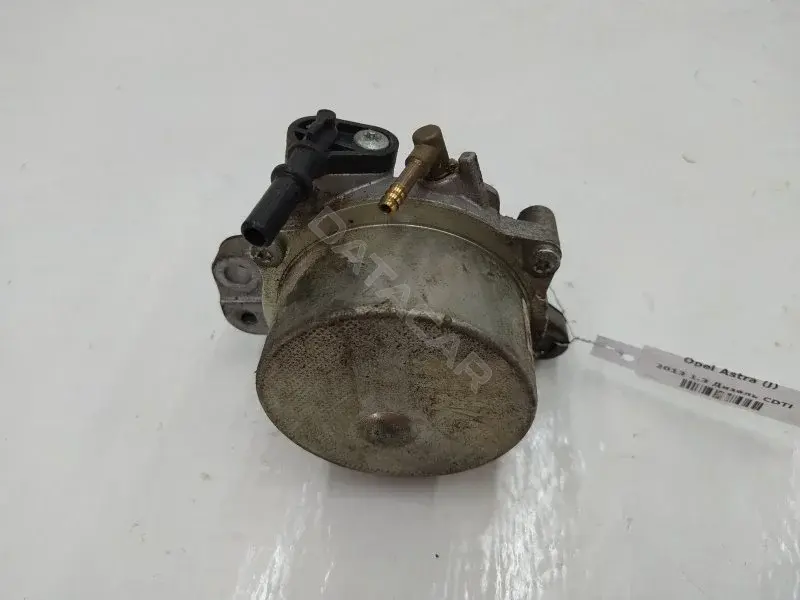 Вакуумный насос 55221036