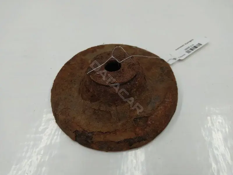 Опора амортизатора 10304660