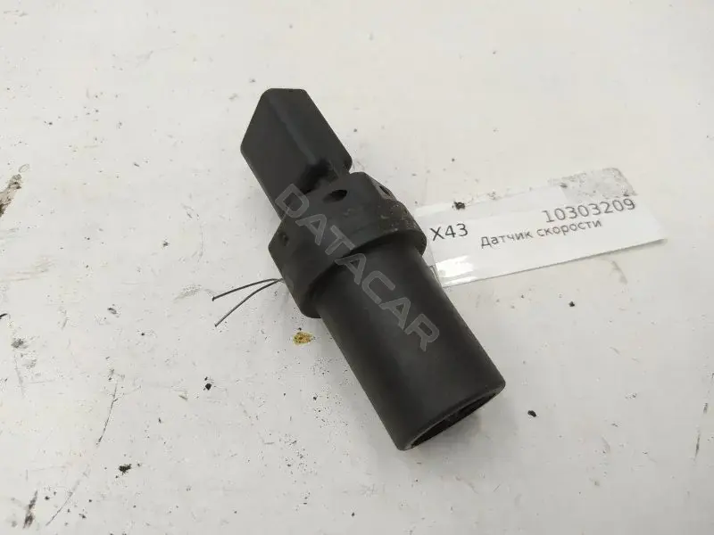 Датчик скорости 357919149B