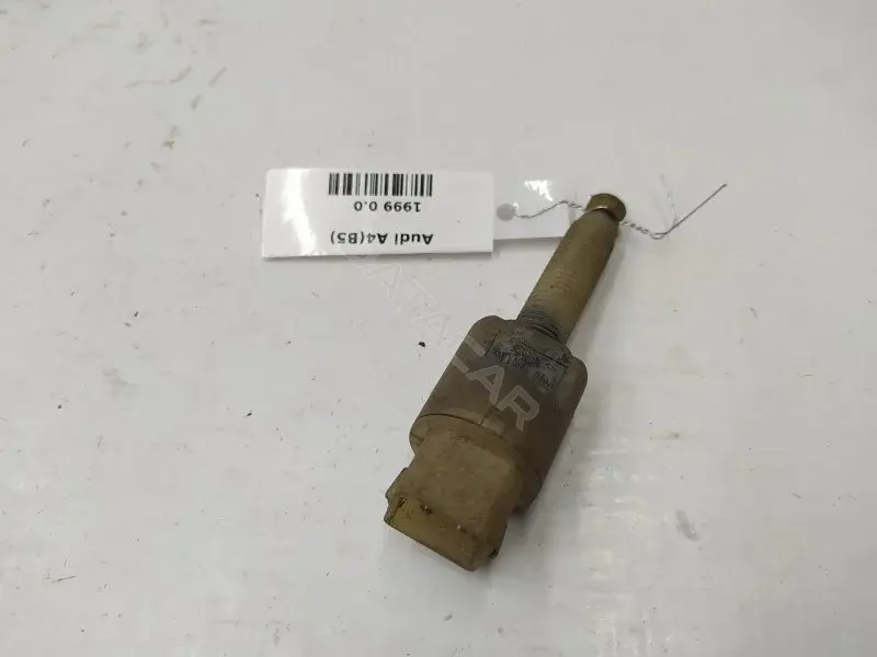 Датчик стоп сигнала 4A0945515A
