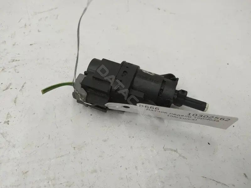 Датчик стоп сигнала 3M5T13480AB