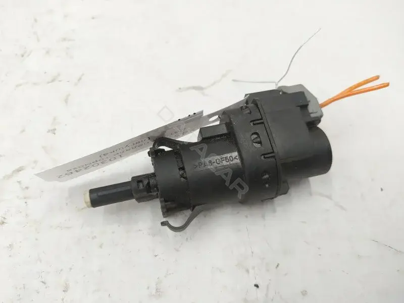 Датчик стоп сигнала 3M5T13480AB