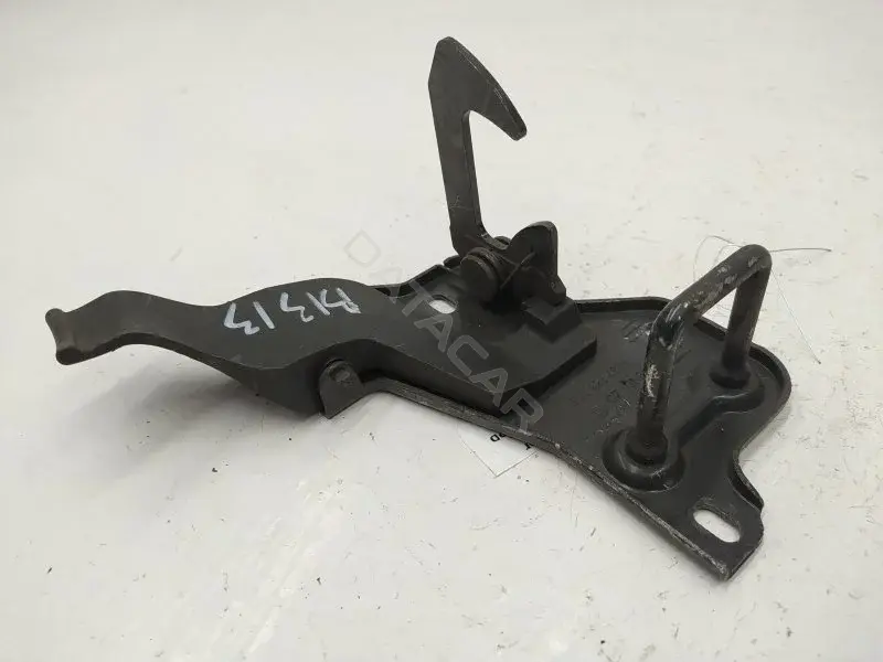 Замок капота 5J0823480B