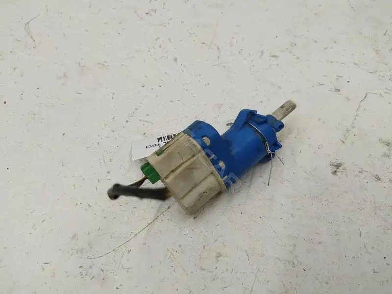 Датчик стоп сигнала 3M5T9C872AB