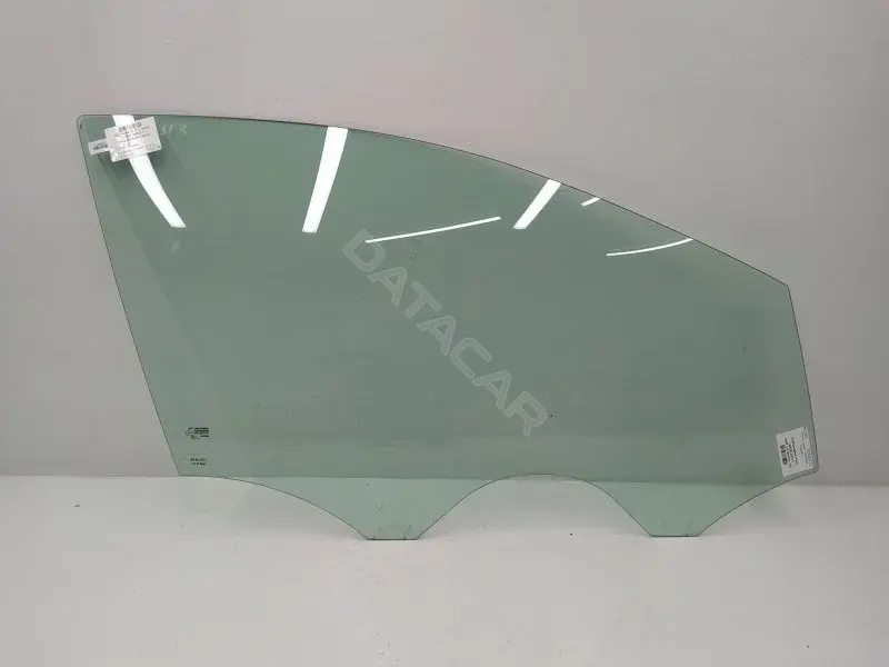 Стекло двери 6R0845202A