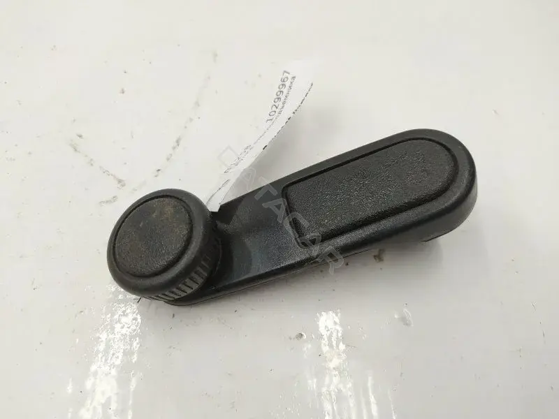 Ручка стеклоподъемника 10299967