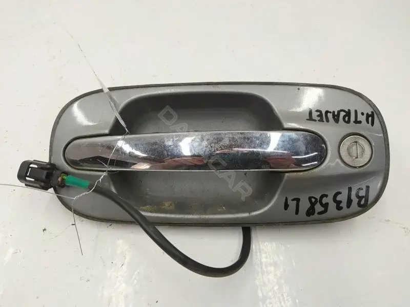 Ручка двери 826503A01