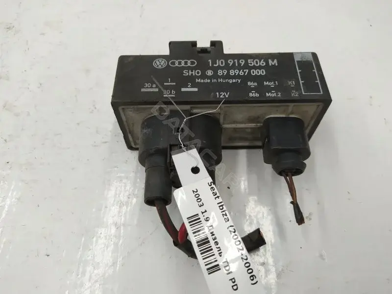Блок управления вентилятором 1J0919506M