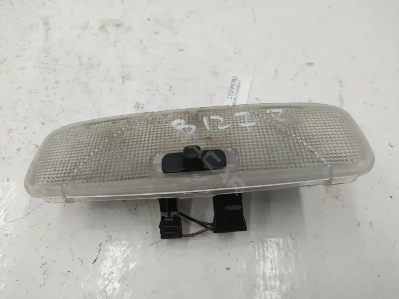 Плафон освещения салона 2S6A13776AA